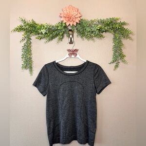 lululemon athletica Charcoal Short Sleeve Tee